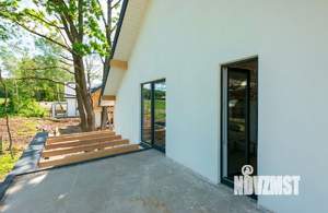 Дом 130м&sup2;, 2-этажный, участок 8 сот.  