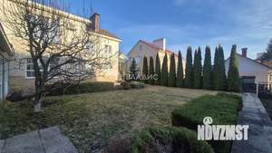 Дом 300м², 2-этажный, участок 9 сот.  