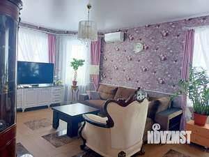 Коттедж 186м², 3-этажный, участок 15 сот.  