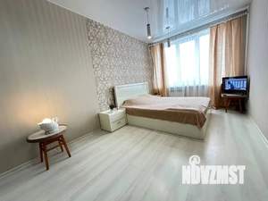 1-к квартира, посуточно, 40м2, 10/18 этаж