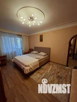 1-к квартира, посуточно, 38м2, 1/9 этаж