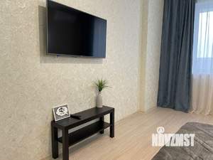 1-к квартира, посуточно, 49м2, 1/1 этаж