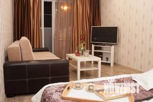 1-к квартира, посуточно, 36м2, 2/10 этаж