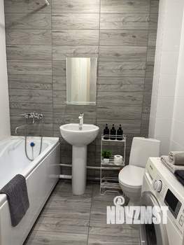 Студия квартира, посуточно, 30м2, 12/22 этаж