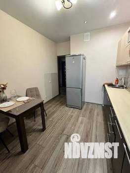 1-к квартира, посуточно, 37м2, 17/22 этаж