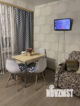 1-к квартира, посуточно, 40м2, 12/17 этаж