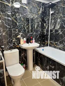 1-к квартира, посуточно, 40м2, 1/9 этаж