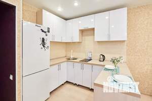 Студия квартира, посуточно, 38м2, 1/16 этаж