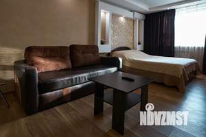 Студия квартира, посуточно, 33м2, 4/10 этаж