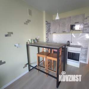 Студия квартира, посуточно, 30м2, 3/17 этаж