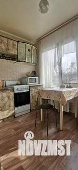 1-к квартира, посуточно, 28м2, 3/9 этаж