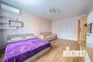 1-к квартира, посуточно, 45м2, 2/14 этаж