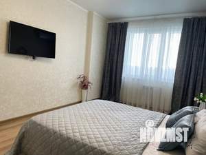 1-к квартира, посуточно, 51м2, 14/16 этаж