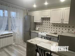 1-к квартира, посуточно, 35м2, 1/9 этаж