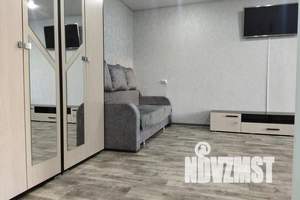 1-к квартира, посуточно, 38м2, 3/7 этаж