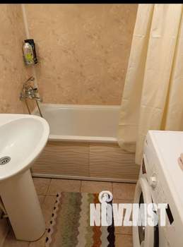 1-к квартира, посуточно, 34м2, 3/9 этаж
