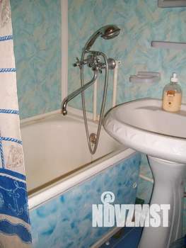 1-к квартира, посуточно, 36м2, 3/9 этаж