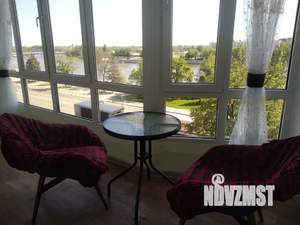 1-к квартира, посуточно, 40м2, 5/15 этаж