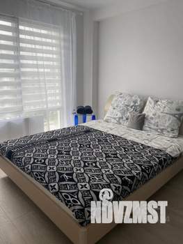 1-к квартира, посуточно, 38м2, 16/18 этаж