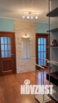 2-к квартира, посуточно, 60м2, 5/18 этаж