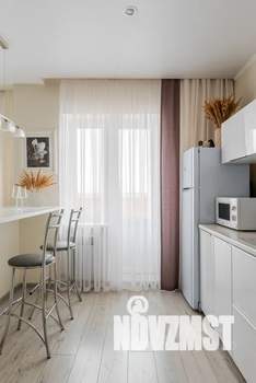 1-к квартира, посуточно, 44м2, 12/16 этаж