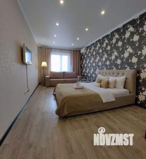 1-к квартира, посуточно, 39м2, 1/1 этаж