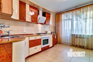 2-к квартира, посуточно, 70м2, 1/1 этаж