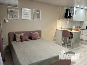 Студия квартира, посуточно, 30м2, 17/17 этаж