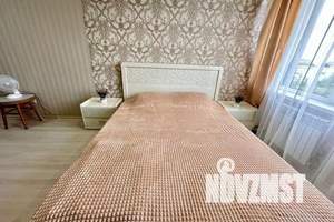 1-к квартира, посуточно, 43м2, 1/9 этаж