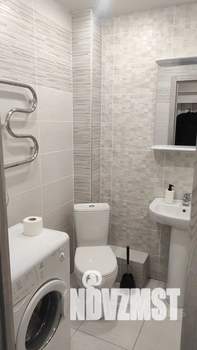 Студия квартира, посуточно, 31м2, 17/17 этаж