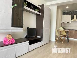 Студия квартира, посуточно, 41м2, 13/17 этаж