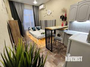 Студия квартира, посуточно, 22м2, 4/8 этаж