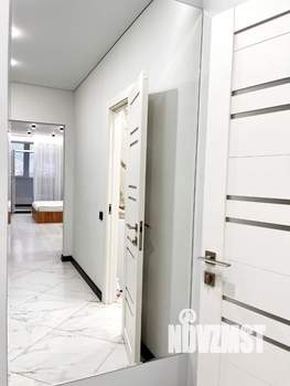 Студия квартира, посуточно, 35м2, 6/17 этаж