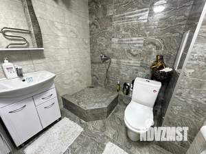 1-к квартира, посуточно, 39м2, 8/9 этаж