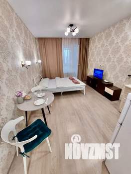 Студия квартира, посуточно, 23м2, 2/17 этаж