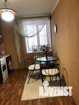 1-к квартира, посуточно, 45м2, 1/15 этаж