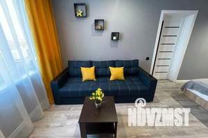 2-к квартира, посуточно, 50м2, 11/18 этаж