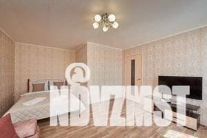 1-к квартира, посуточно, 38м2, 4/5 этаж