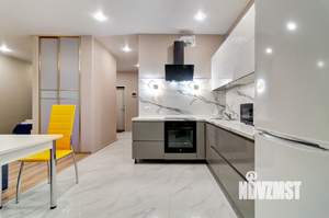 Студия квартира, посуточно, 54м2, 3/16 этаж