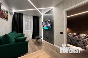 2-к квартира, посуточно, 40м2, 11/16 этаж