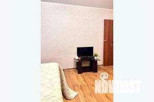 1-к квартира, посуточно, 38м2, 8/10 этаж