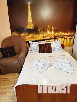 1-к квартира, посуточно, 31м2, 7/10 этаж