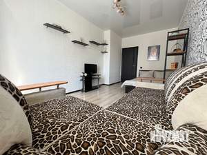 1-к квартира, посуточно, 40м2, 3/16 этаж