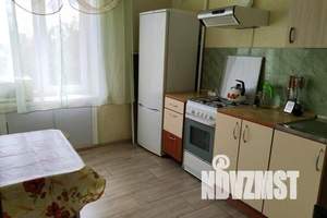 1-к квартира, посуточно, 36м2, 3/9 этаж