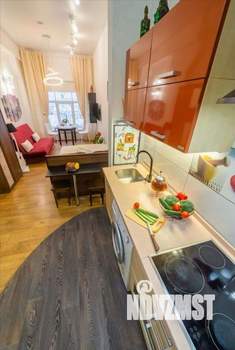 Студия квартира, посуточно, 30м2, 6/8 этаж