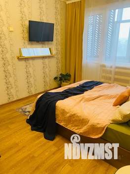 1-к квартира, посуточно, 30м2, 6/9 этаж