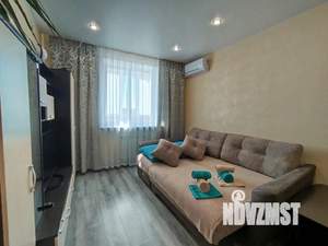 1-к квартира, посуточно, 41м2, 1/1 этаж