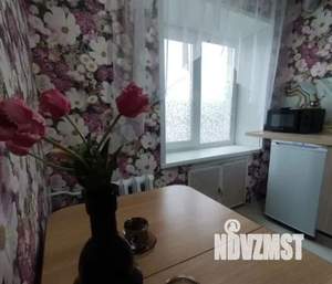 2-к квартира, посуточно, 40м2, 5/5 этаж