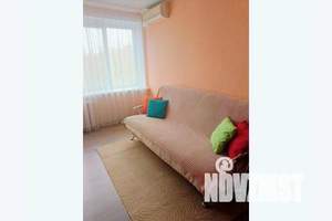 1-к квартира, посуточно, 36м2, 3/9 этаж