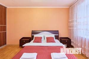 2-к квартира, посуточно, 60м2, 1/1 этаж